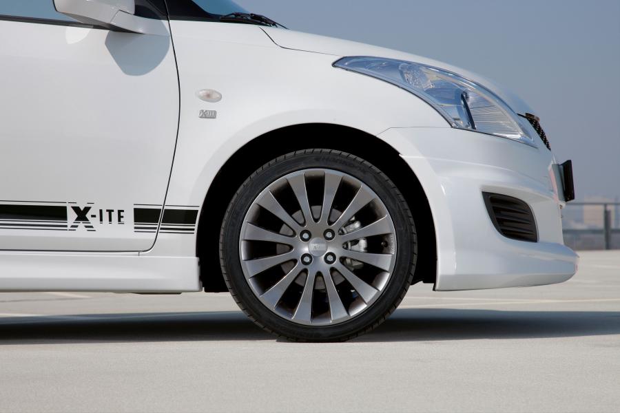  Suzuki Swift X-ITE 2012 года  (фото 8 из 11)